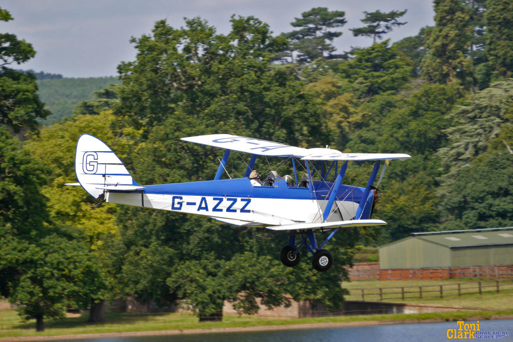 Piper L4 im Bau Toni Clark pratical scale GmbH